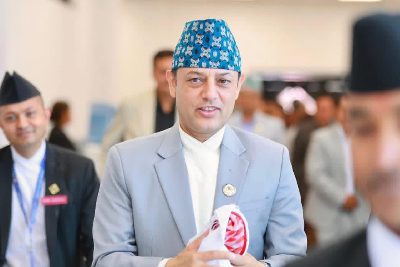 सभामुखमा डोलप्रसाद अर्याल निर्विरोध चयन; अर्जुननरसिंह केसीद्वारा बधाई ज्ञापन